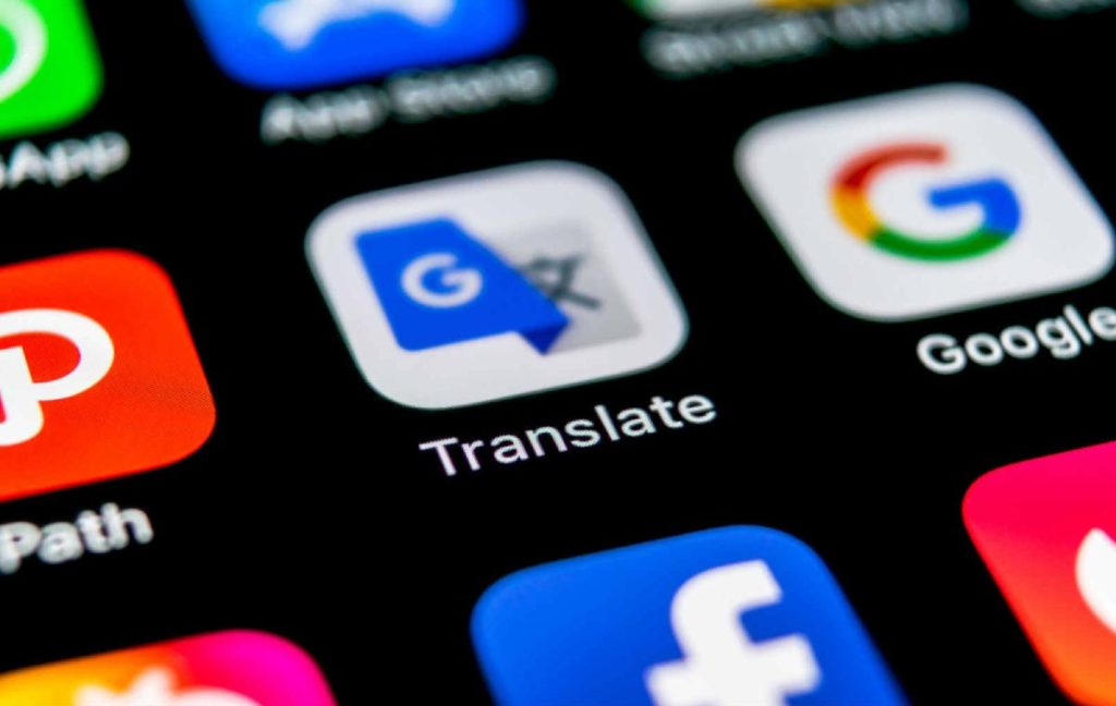 Aplikasi Translate Bahasa Inggris ke Indonesia Akurat Terbaik di Android dan iPhone.